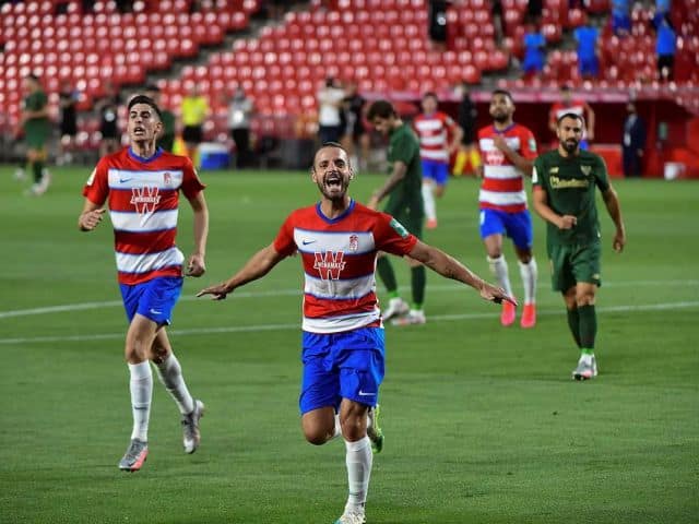 Soi kèo bóng đá PSV vs Granada, 22/10/2020 - Europa League