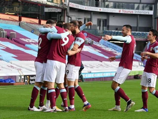 Soi kèo bóng đá Aston Villa vs Burnley, 18/12/2020 - Ngoại hạng Anh