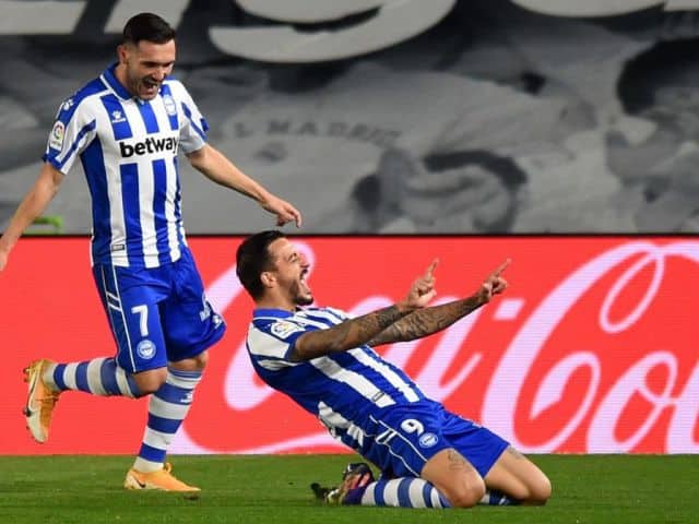 Soi kèo bóng đá Osasuna vs Alaves, 31/12/2020 - La Liga
