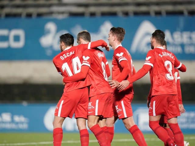 Soi kèo bóng đá Valencia vs Sevilla, 22/12/2020 - Giải VĐQG Tây Ban Nha
