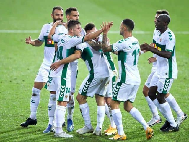Soi kèo bóng đá Valladolid vs Elche, 20/01/2021 - La Liga
