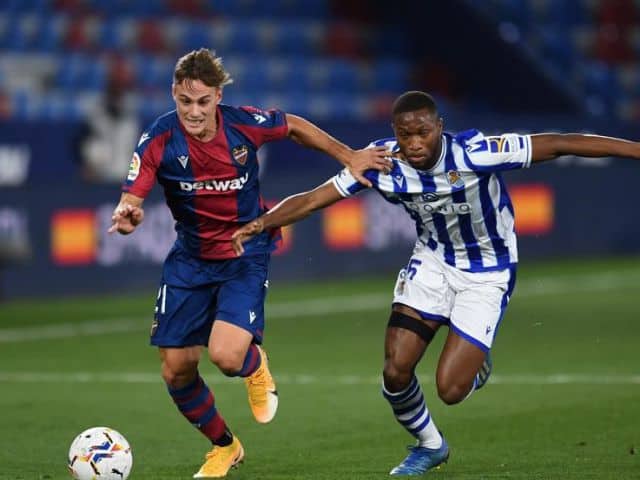 Soi kèo bóng đá Real Sociedad vs Levante, 8/03/2021 - La Liga