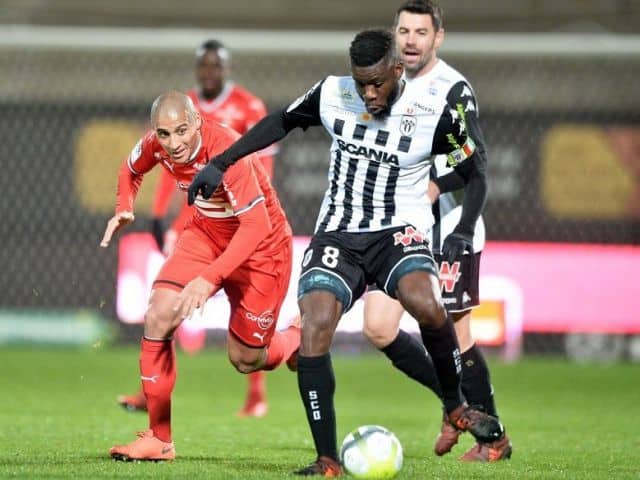 Soi kèo bóng đá Angers vs Rennes, 17/04/2021 - Ligue 1