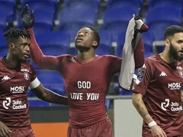 Soi kèo bóng đá Metz vs Lille, 10/04/2021 - Ligue 1