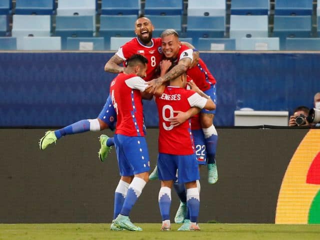 Soi kèo bóng đá Uruguay vs Chile, 22/06/2021 - Copa America