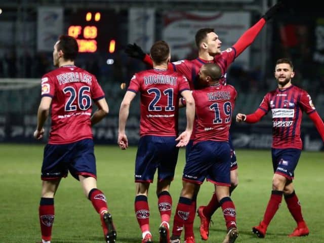 Soi kèo bóng đá Bordeaux vs Clermont, 08/08/2021 - Ligue 1