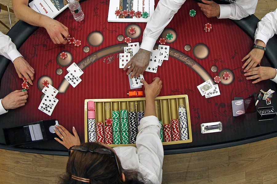 Các chiến thuật độc đáo trong các quy tắc Blackjack cơ bản