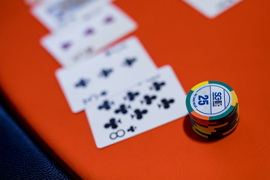 Cách chơi Poker cực tốt dựa vào những thẻ bài cộng đồng